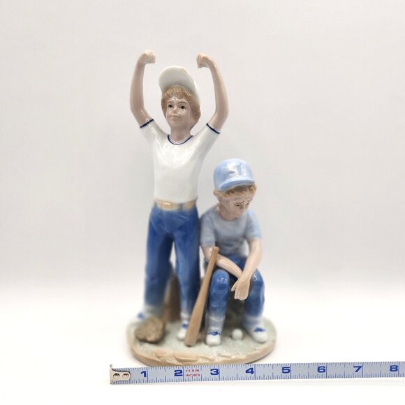 PAUL SEBASTIAN Boys of Summer Home Run Baseball Porcelain Sculpture 1989 - Picture 8 of 10